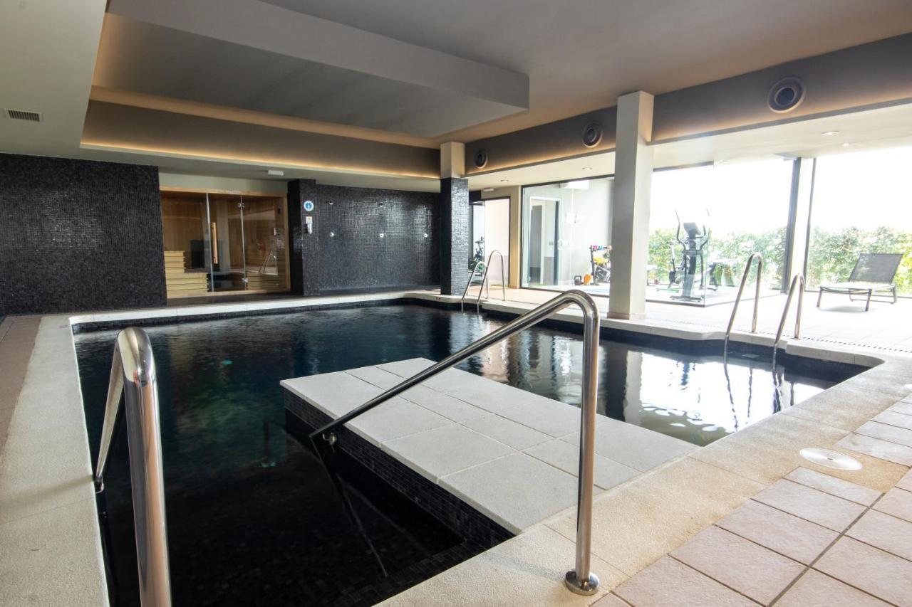 Luxury 2 Bedrooms Apt With Seaview Blue Suite 4104 Manilva Buitenkant foto